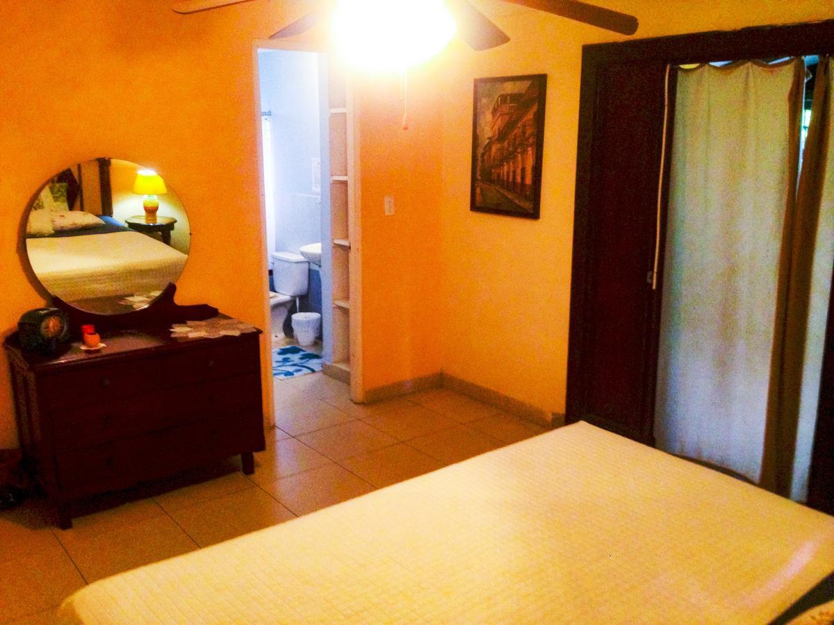 אלטו בוקט El Risco Hostel: Bed And Breakfast מראה חיצוני תמונה